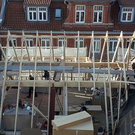 Renovierung Musikhochschule Sparren aufgebaut